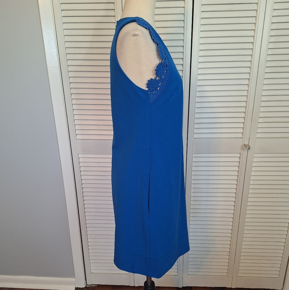Cynthia Steffe blue leave stretch dress sz 2 *C - Picture 8 of 8